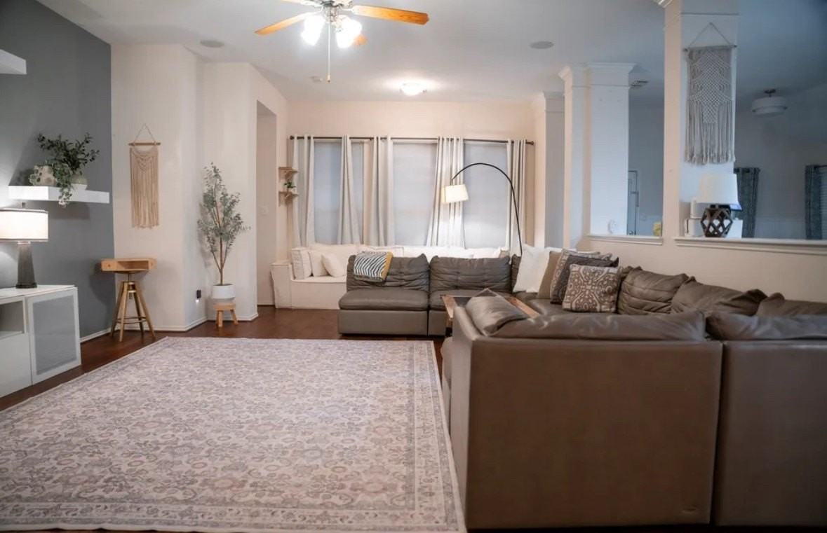 8241 Grayson Way - Photo 6 of 9