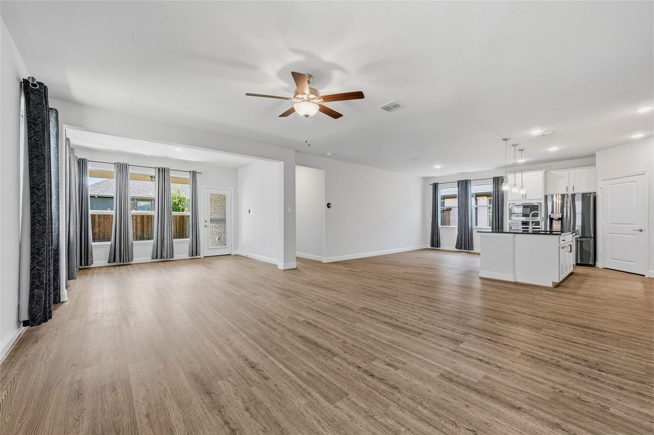 3016 Sunnyside Dr - Photo 4 of 28