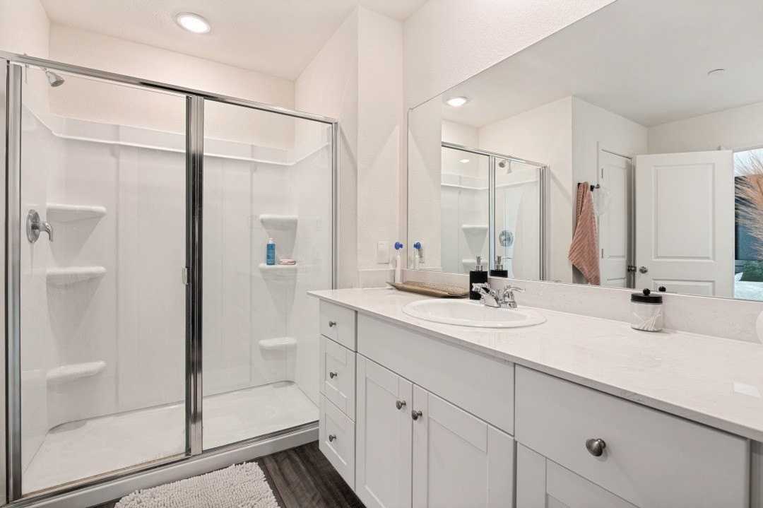 237 Berthe Ct - Photo 6 of 12