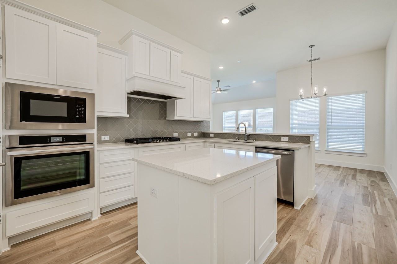 6244 Mulberry Creek Ln - Photo 5 of 27