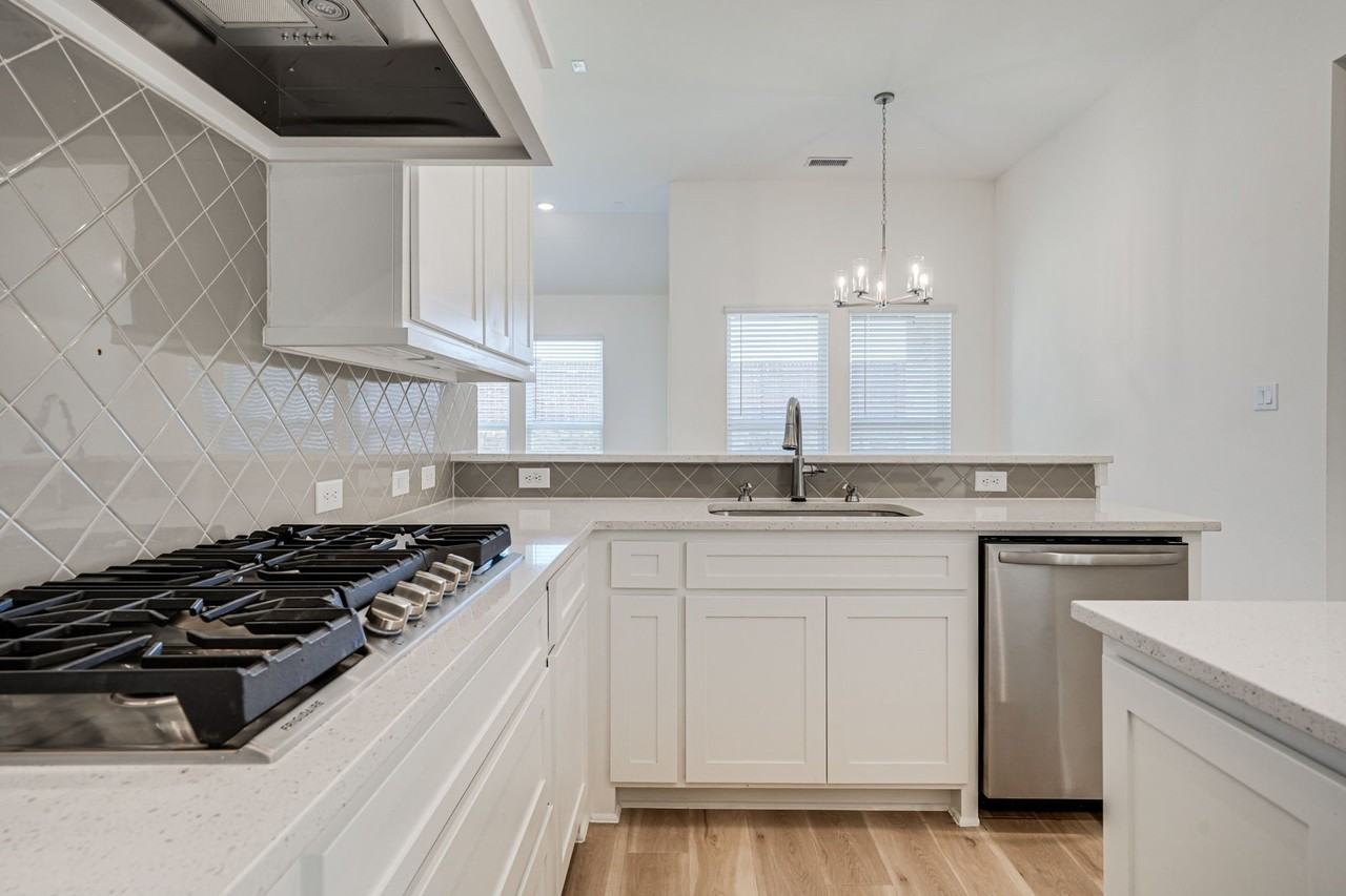 6244 Mulberry Creek Ln - Photo 6 of 27