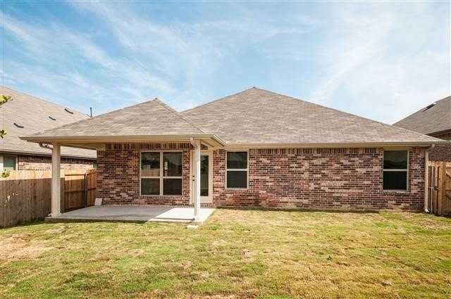 2708 Lake Ridge Dr - Photo 3 of 25