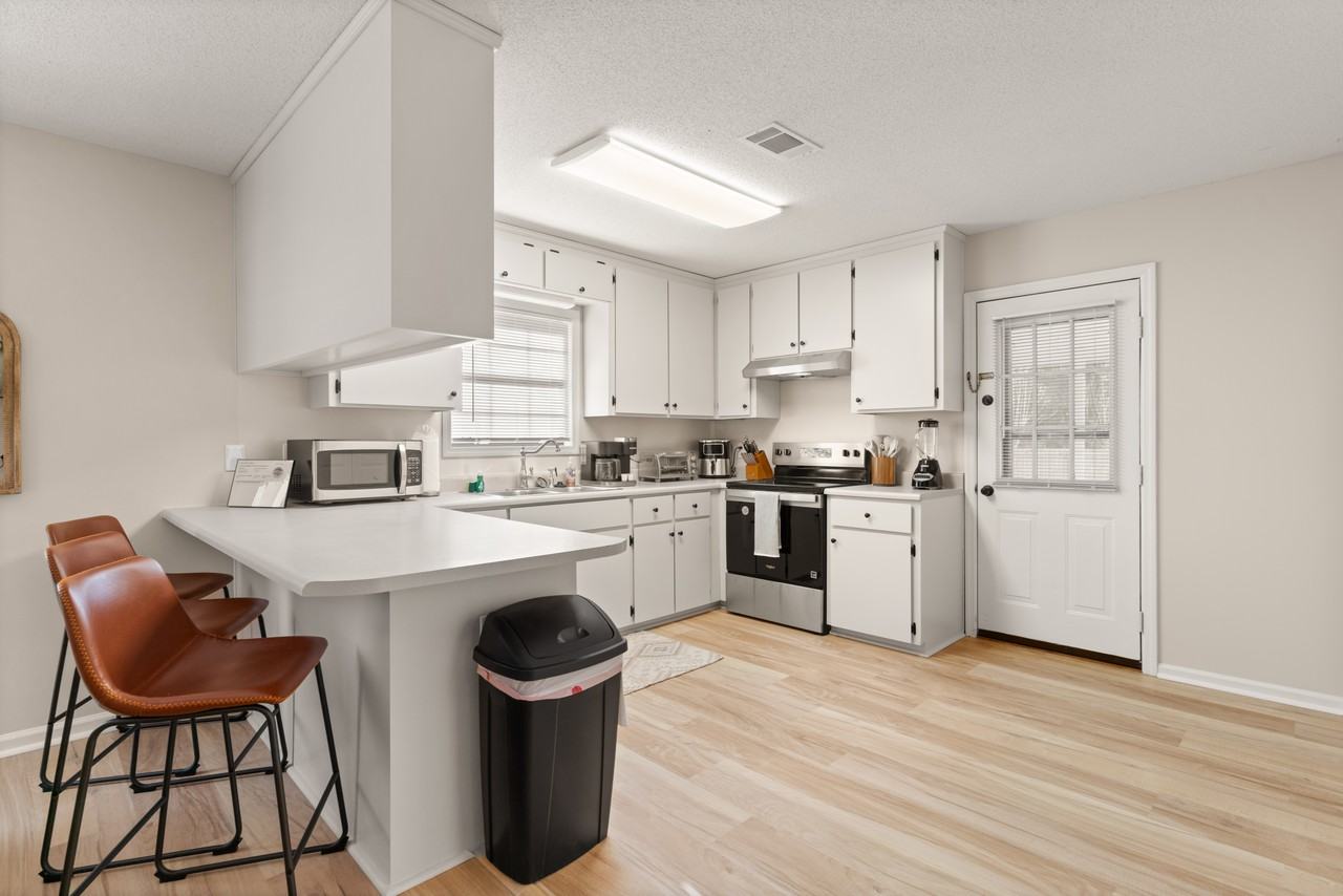 221 Wages Rd - Photo 4 of 13
