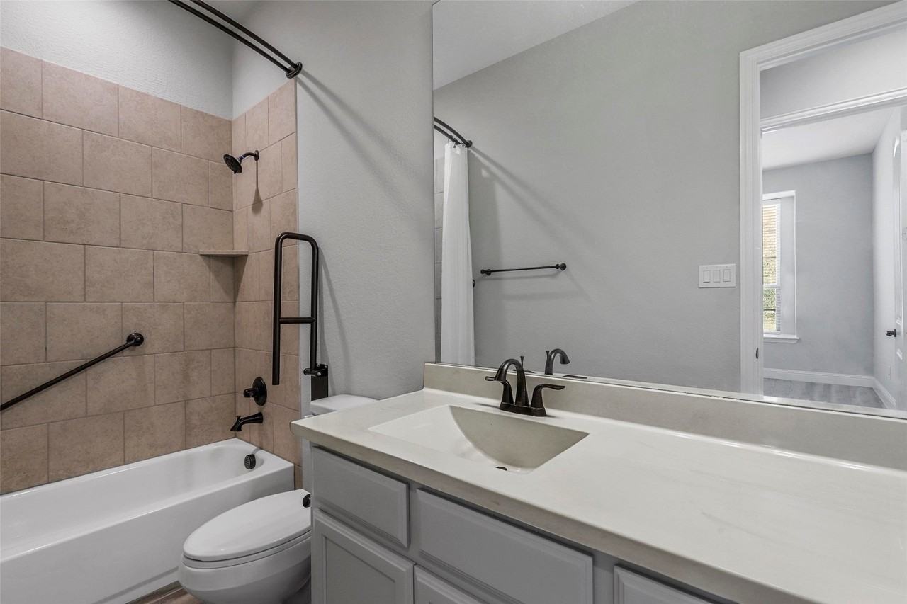 15105 Stargazer Dr - Photo 7 of 17