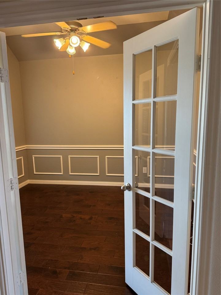 909 White Porch Ave - Photo 4 of 22