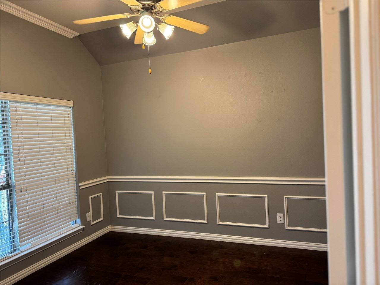 909 White Porch Ave - Photo 5 of 22