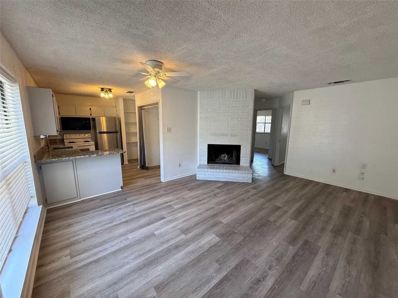 409 W 3rd St #411 - Photo 6 of 16