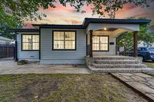 4728 Houghton Ave - Photo 1 of 1