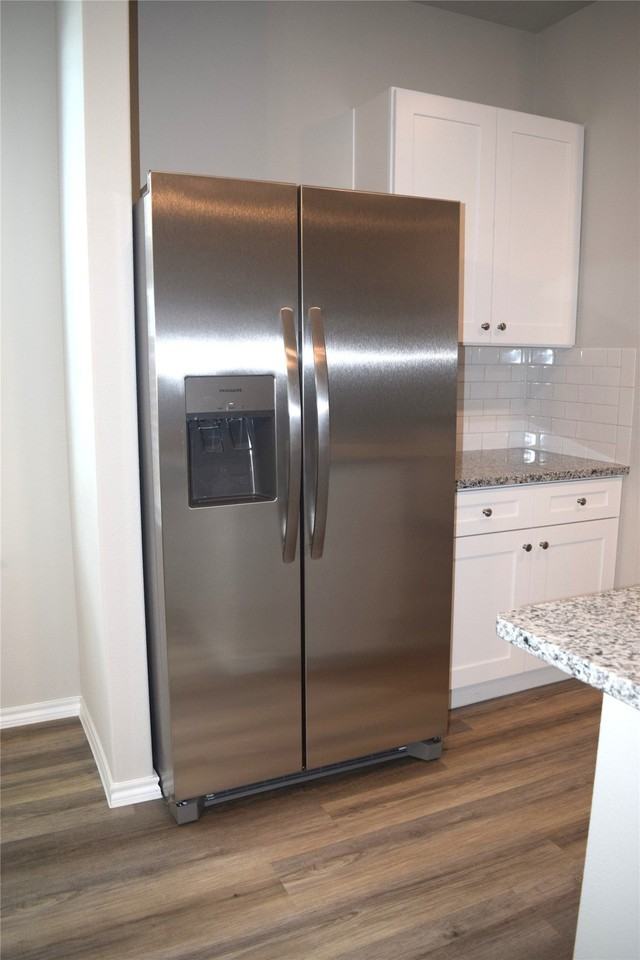 15924 Stableford Rd - Photo 4 of 23