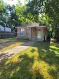 910 S Catherine St - Photo 1 of 1