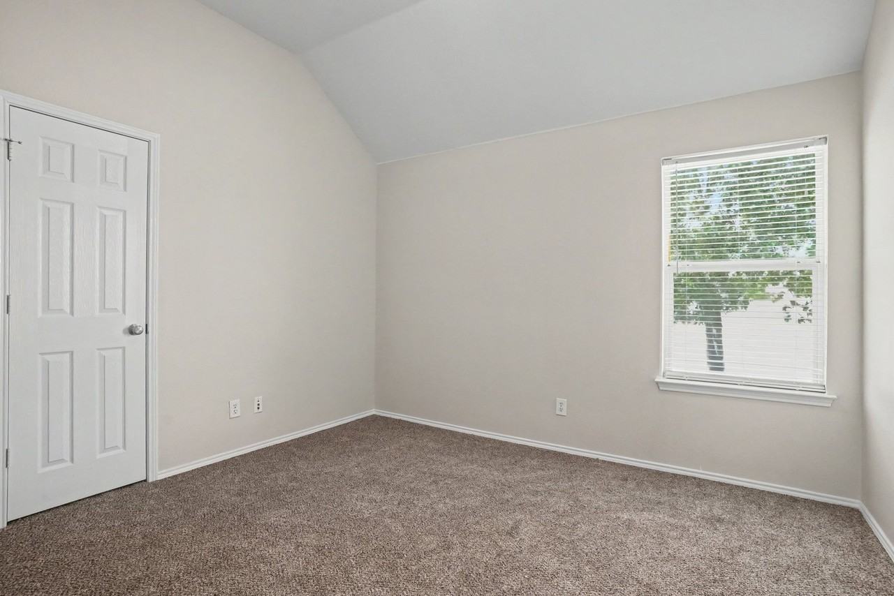 2073 Joyner Ranch Rd - Photo 6 of 26