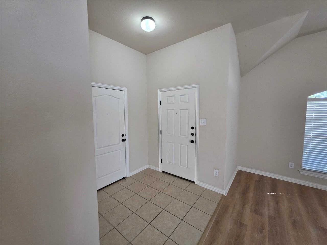 8219 Tierra Del Sol Rd - Photo 2 of 36