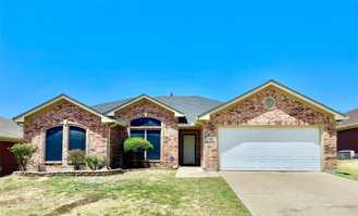 619 Douglas Dr - Photo 1 of 1