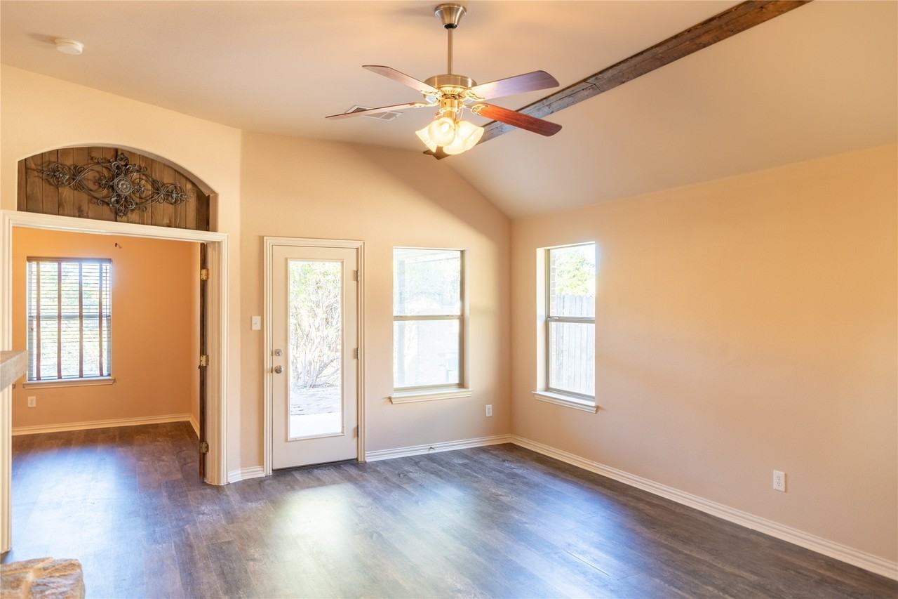 12233 Candle Island Dr - Photo 3 of 20