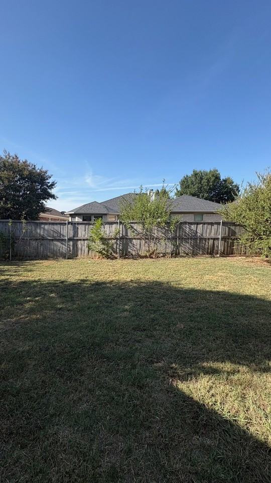 8008 Mourning Dove Dr - Photo 3 of 20