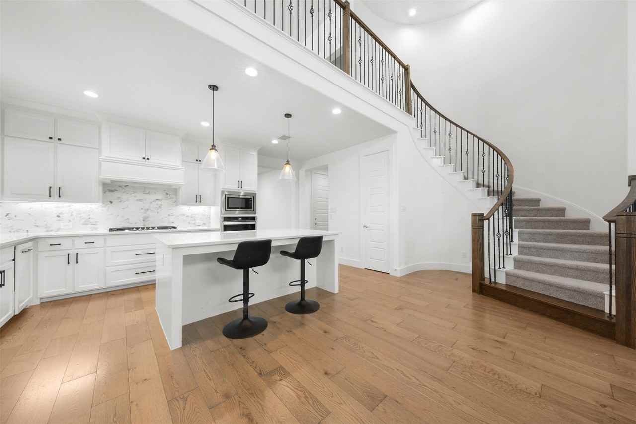14164 Berryfield Ln - Photo 2 of 38
