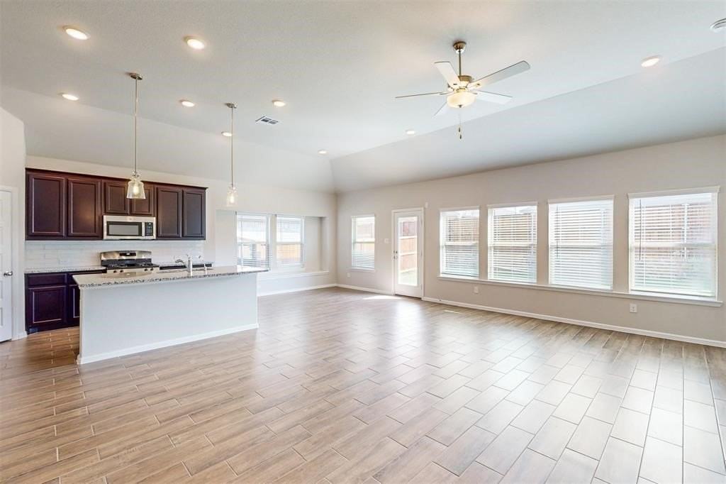 14162 Birch Farm Dr - Photo 2 of 38