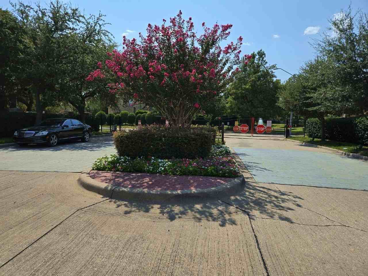 1025 Lake Ridge Dr - Photo 7 of 40