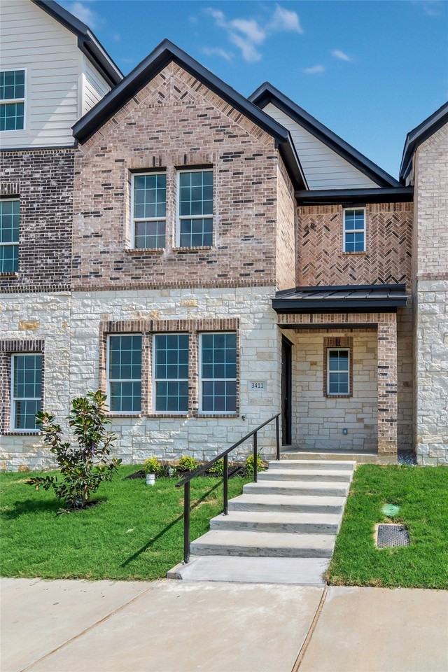 3411 Sanjeev Dr - Photo 3 of 34
