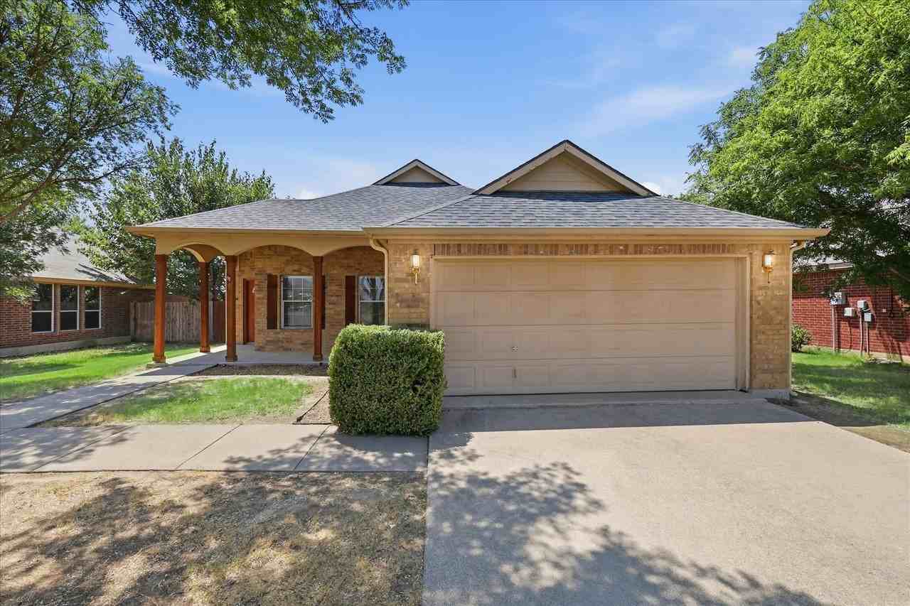 3003 Lake Ridge Dr - Photo 2 of 36