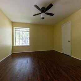 3112 Faye Dr #E - Photo 5 of 10