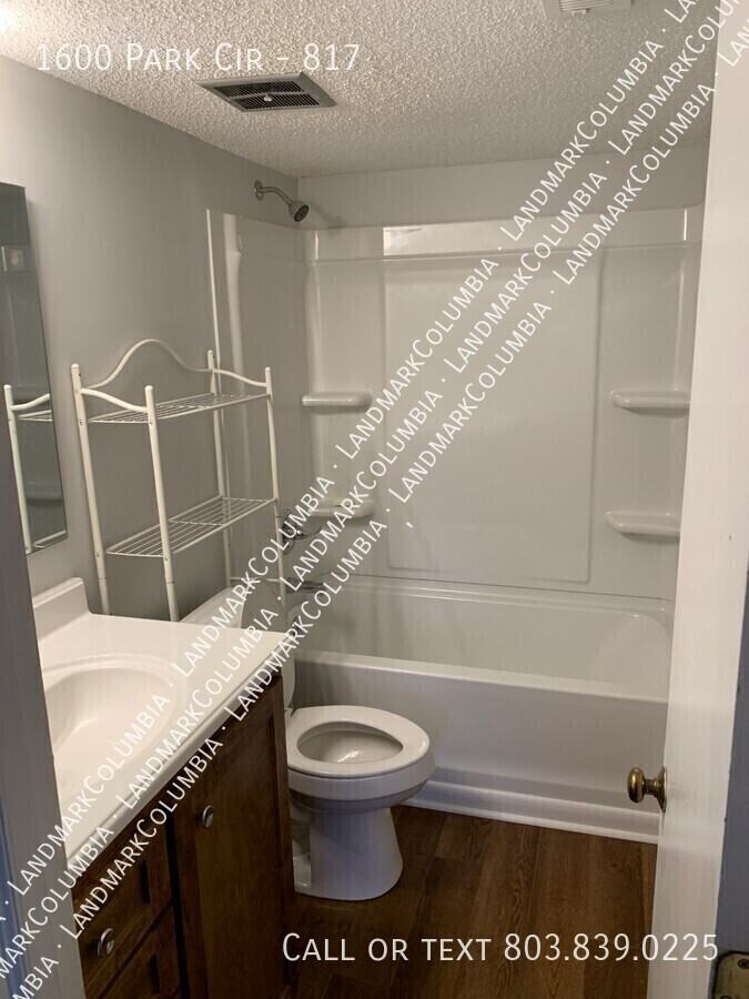 1600 Park Cir #817 - Photo 4 of 13