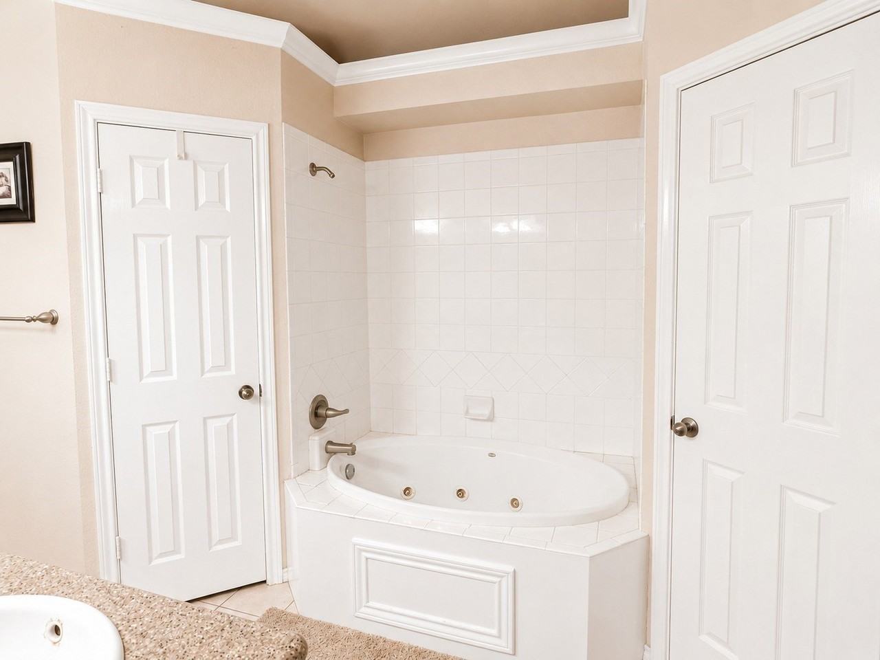 809 Mesa Dr - Photo 7 of 15
