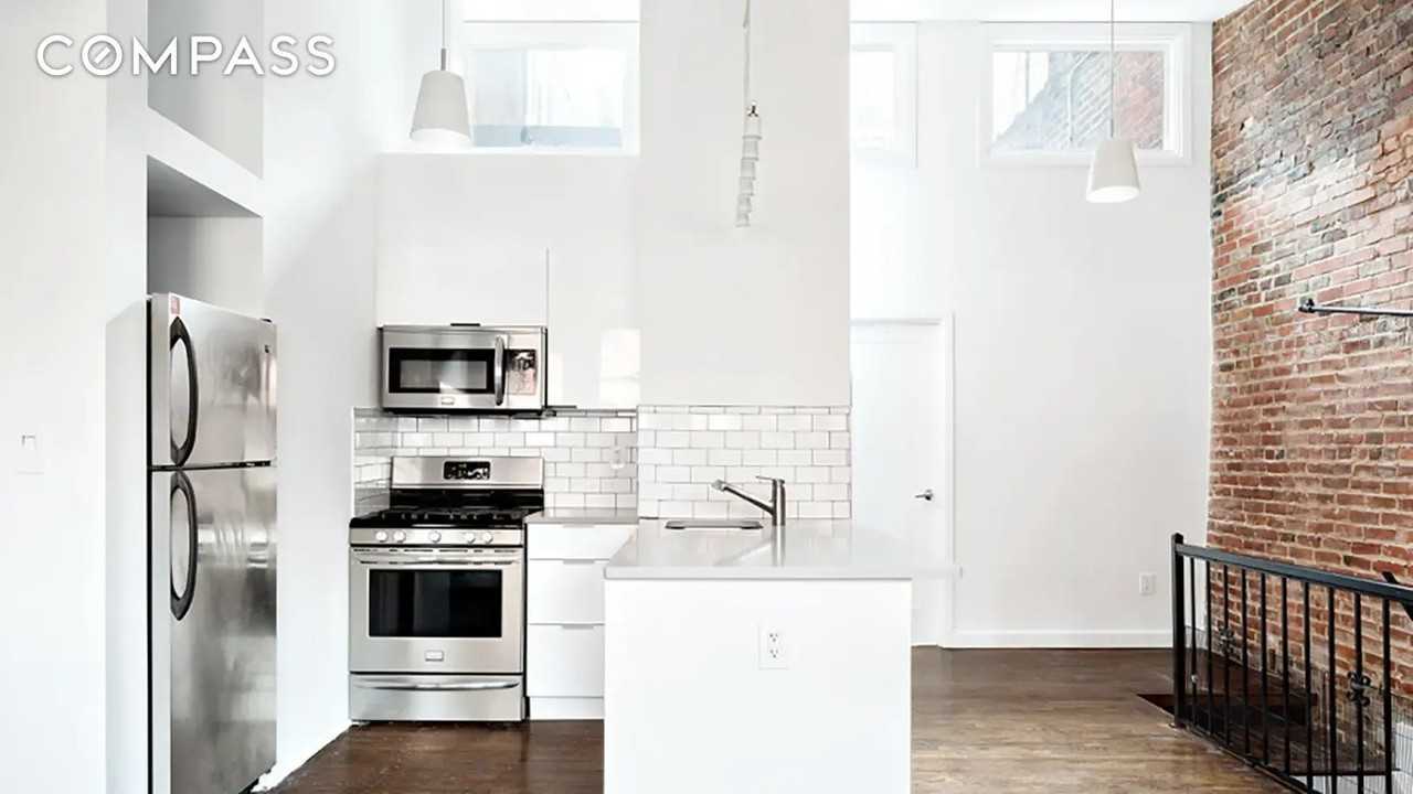 22 E 13th St #4 - Photo 3 of 10