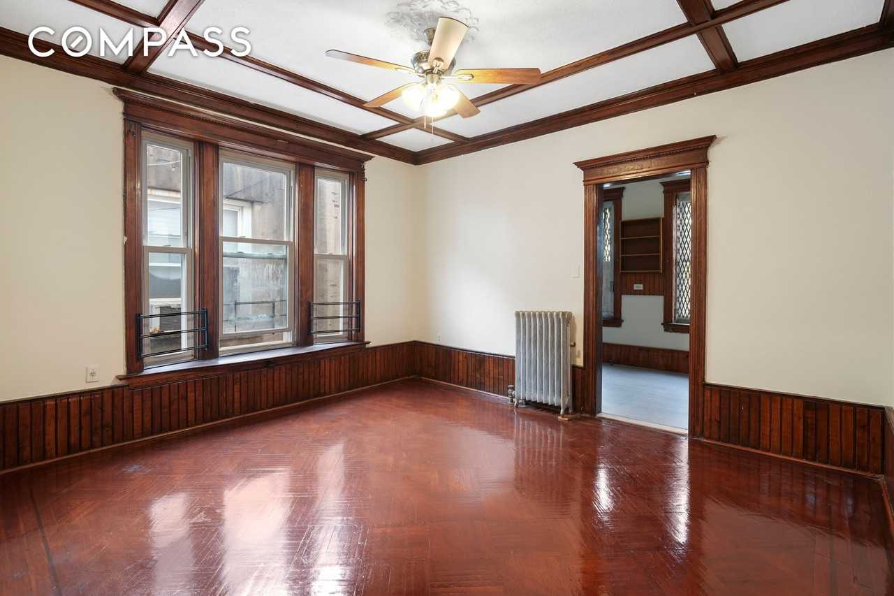 2536 Bedford Ave #3 - Photo 3 of 13