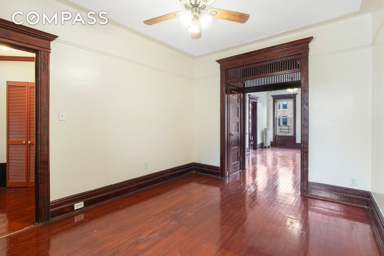 2536 Bedford Ave #3 - Photo 6 of 13