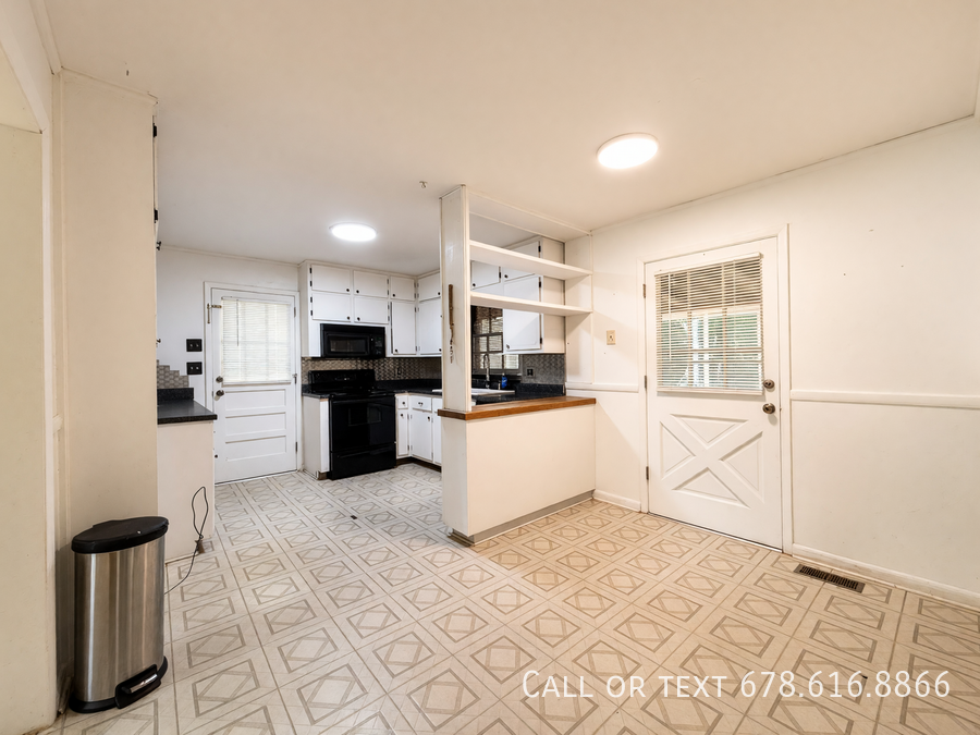2666 S Lakeview Dr Sw - Photo 2 of 20