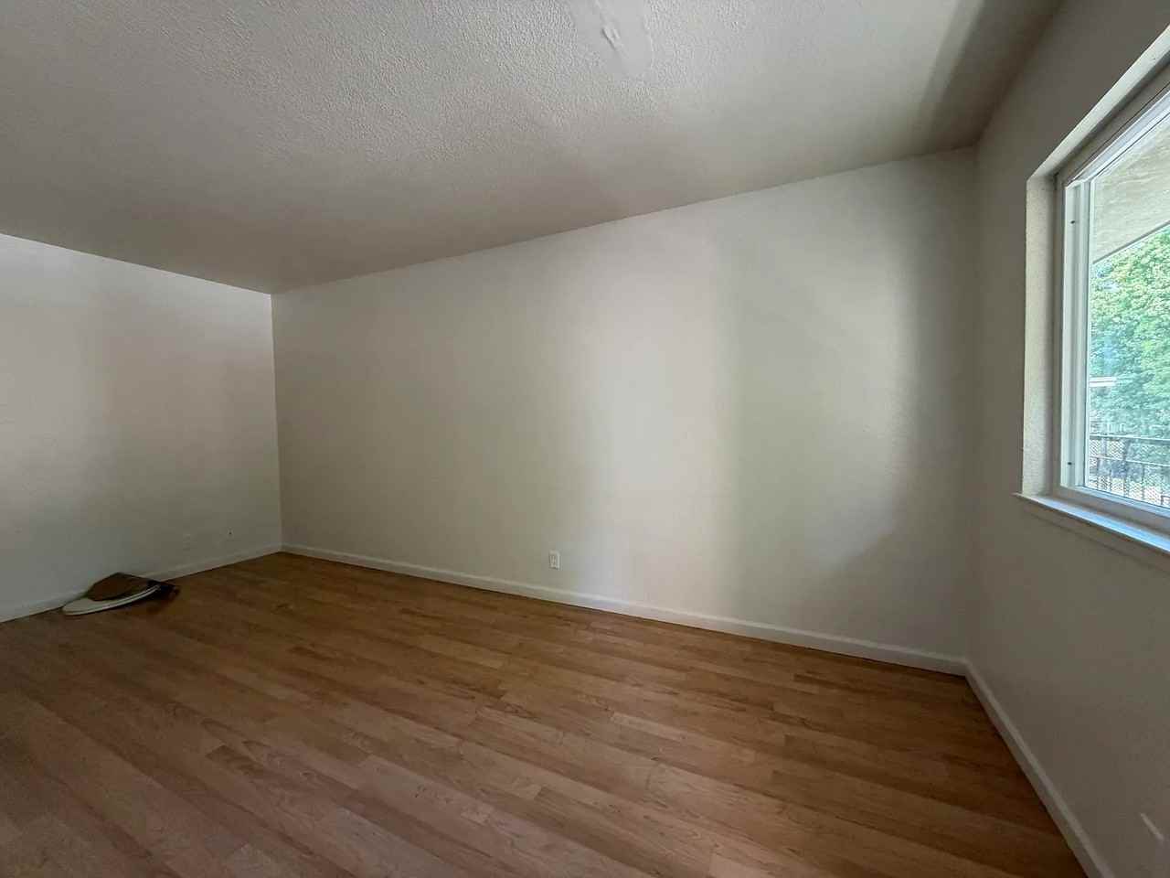 179 Haas Ave #16 - Photo 6 of 12