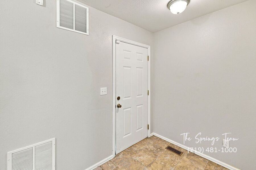 804 Cima Vista Pt - Photo 7 of 35