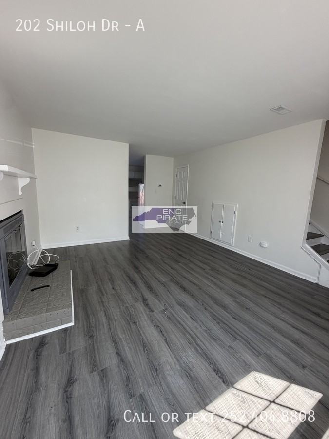 202 Shiloh Dr #A - Photo 4 of 14