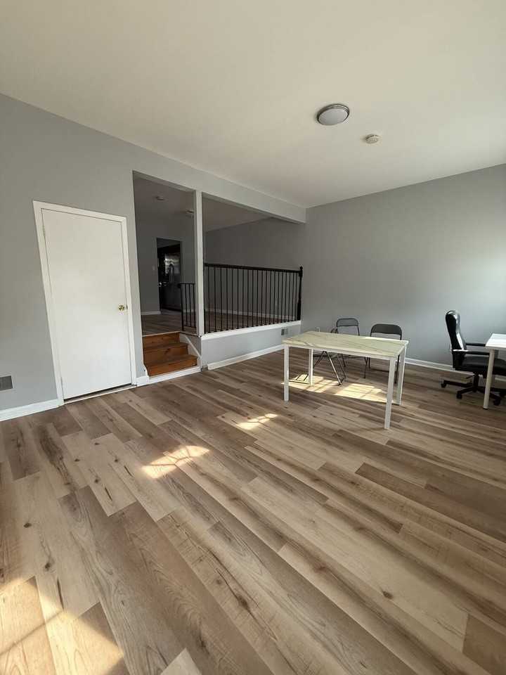 24 Redbud Rd - Photo 5 of 13