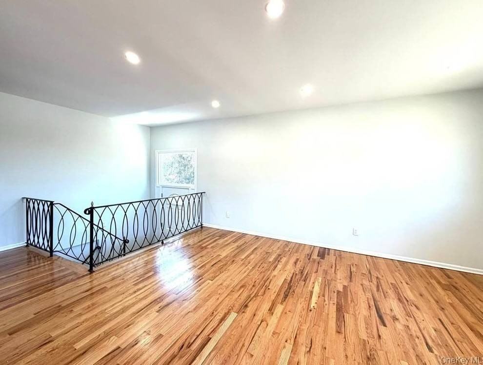 65 Florida Ave - Photo 2 of 20
