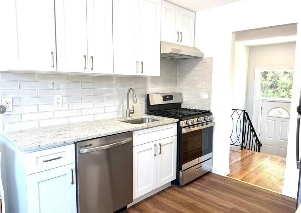 65 Florida Ave - Photo 6 of 20