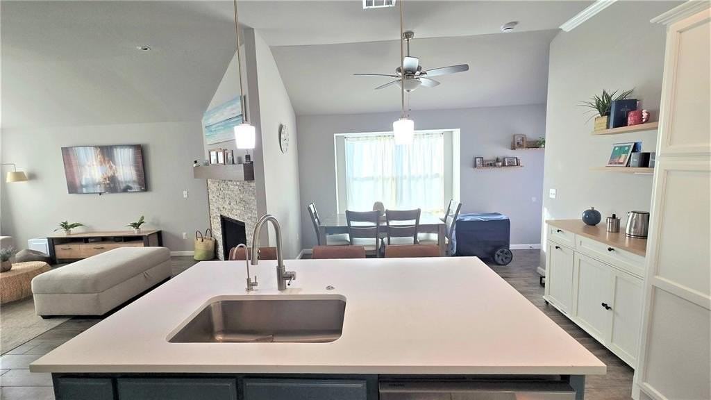 2310 Arcady Ave - Photo 4 of 23