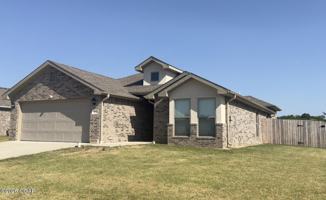 featured image of 812 Delaney Dr