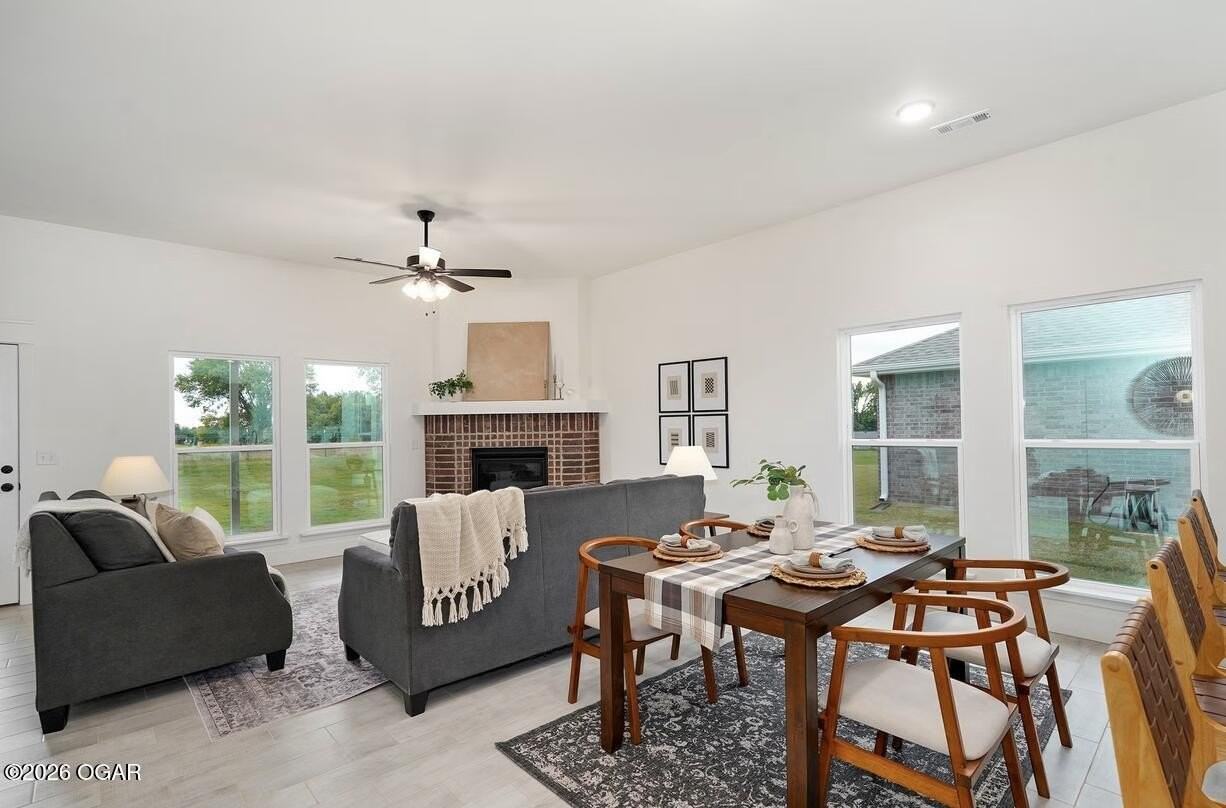 812 Delaney Dr - Photo 5 of 18