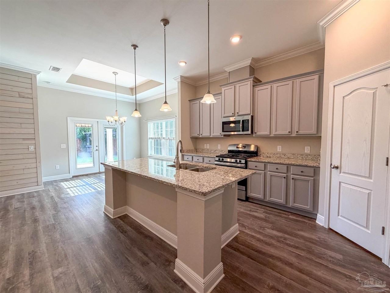 6109 Twenty One Oaks Dr - Photo 6 of 37