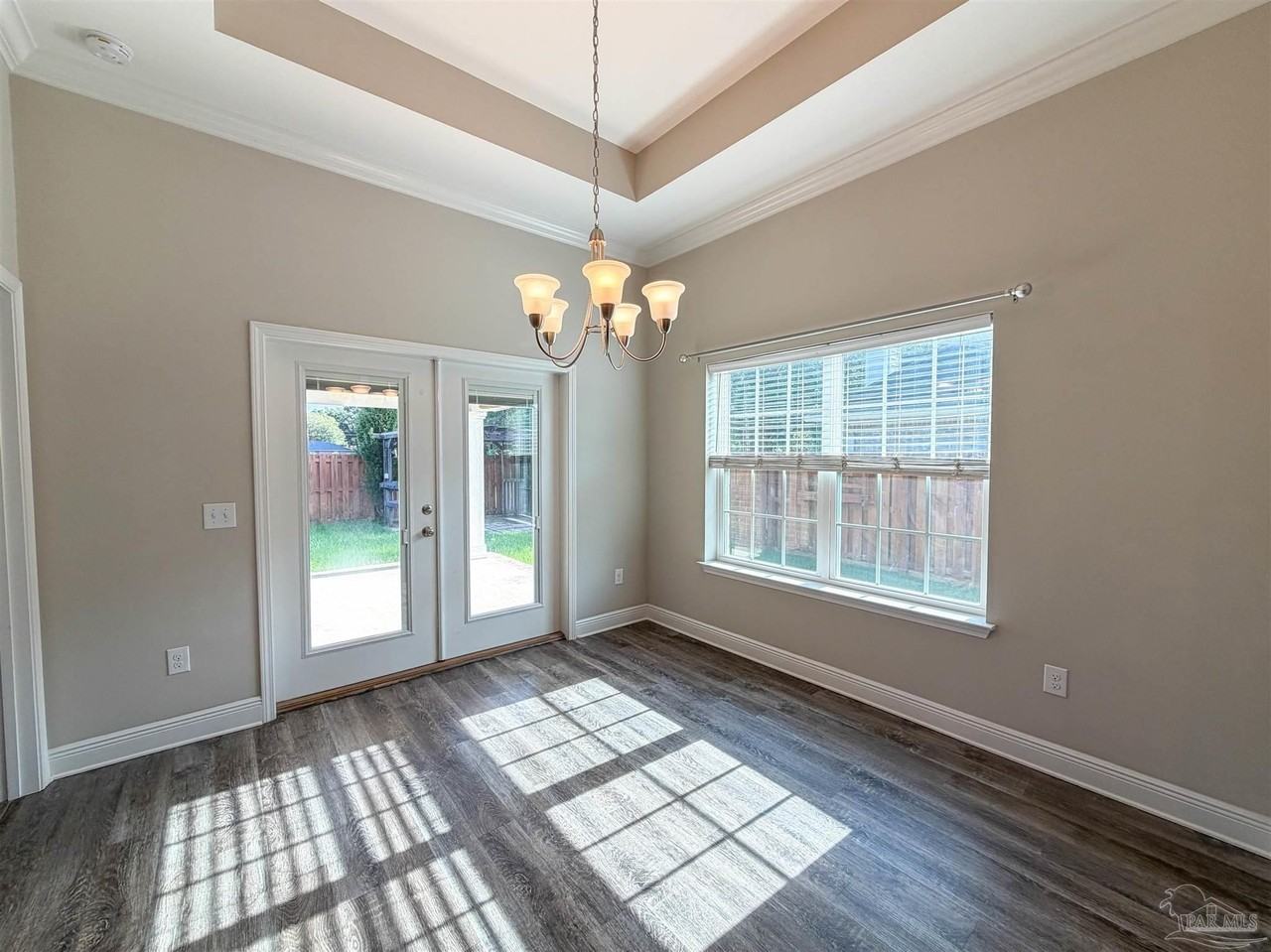 6109 Twenty One Oaks Dr - Photo 7 of 37