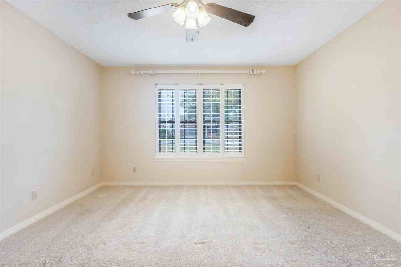 3241 Wythe Cir - Photo 4 of 25