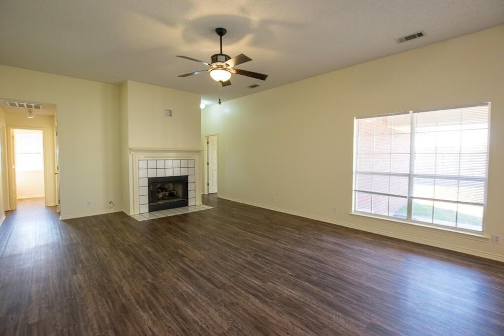 5107 Pleasant Ct - Photo 3 of 18