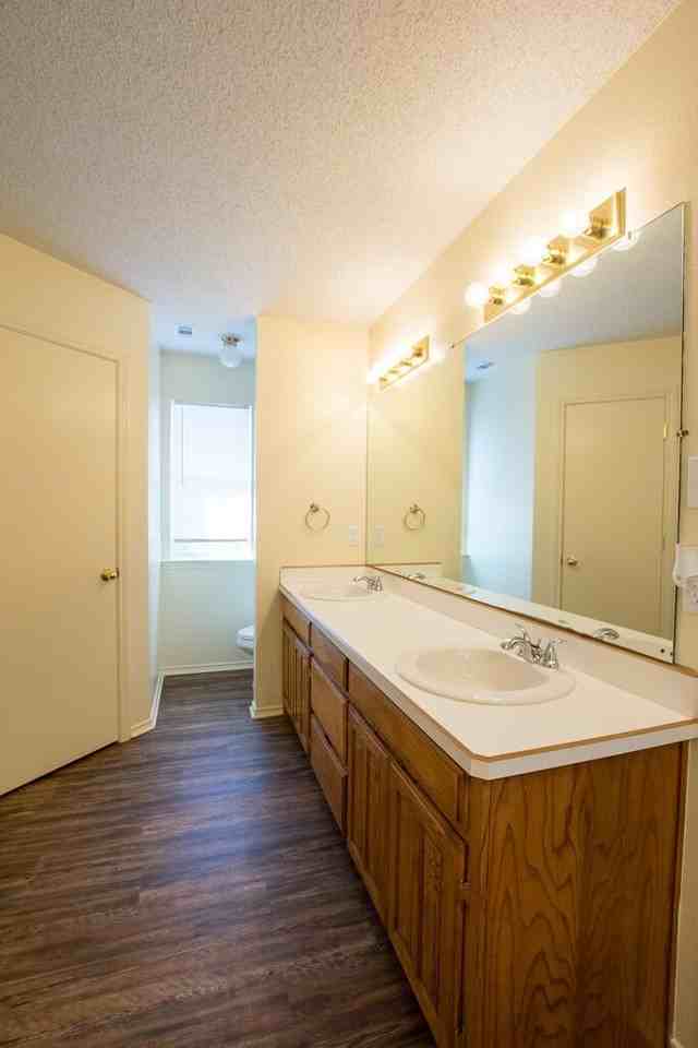 5107 Pleasant Ct - Photo 6 of 18