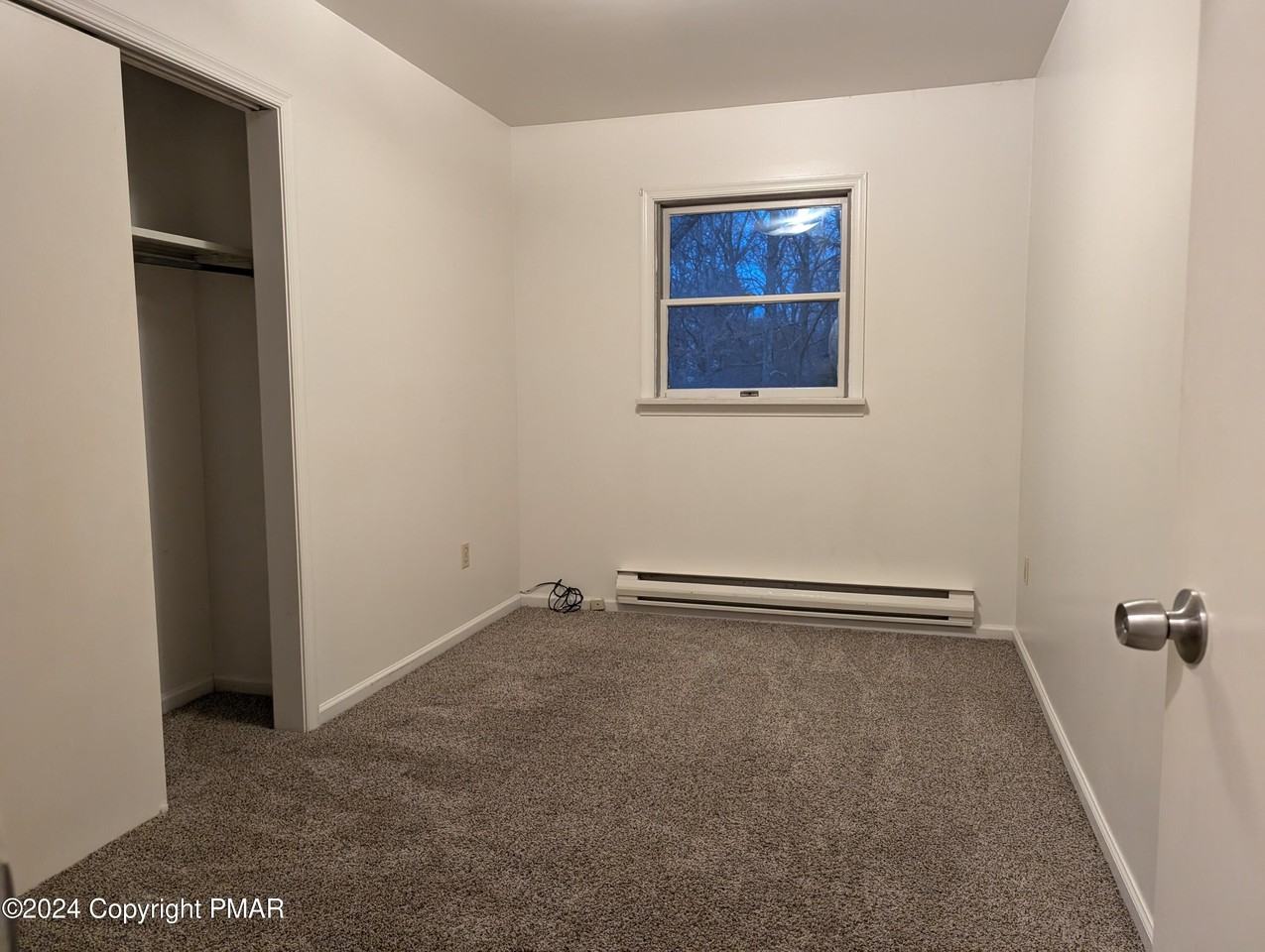 402 Mercury Dr - Photo 7 of 11