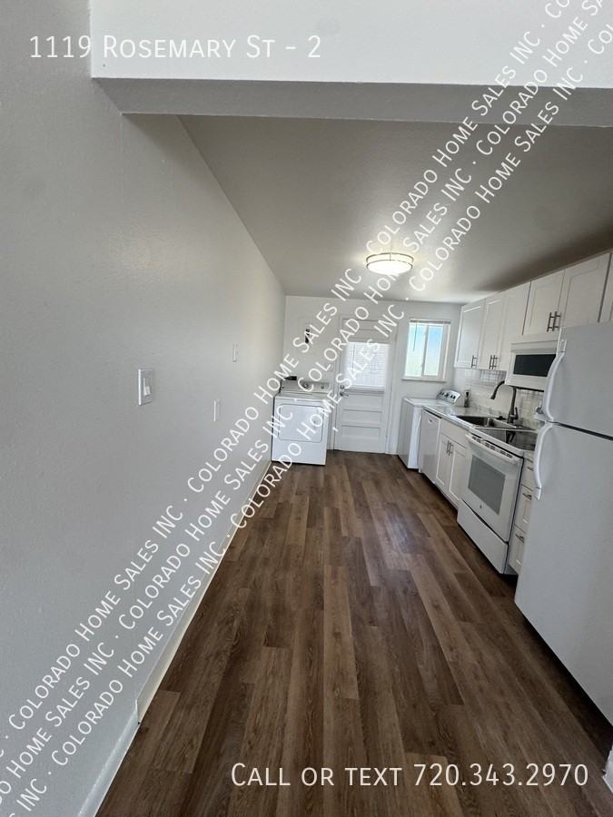 1119 Rosemary St #2 - Photo 6 of 17