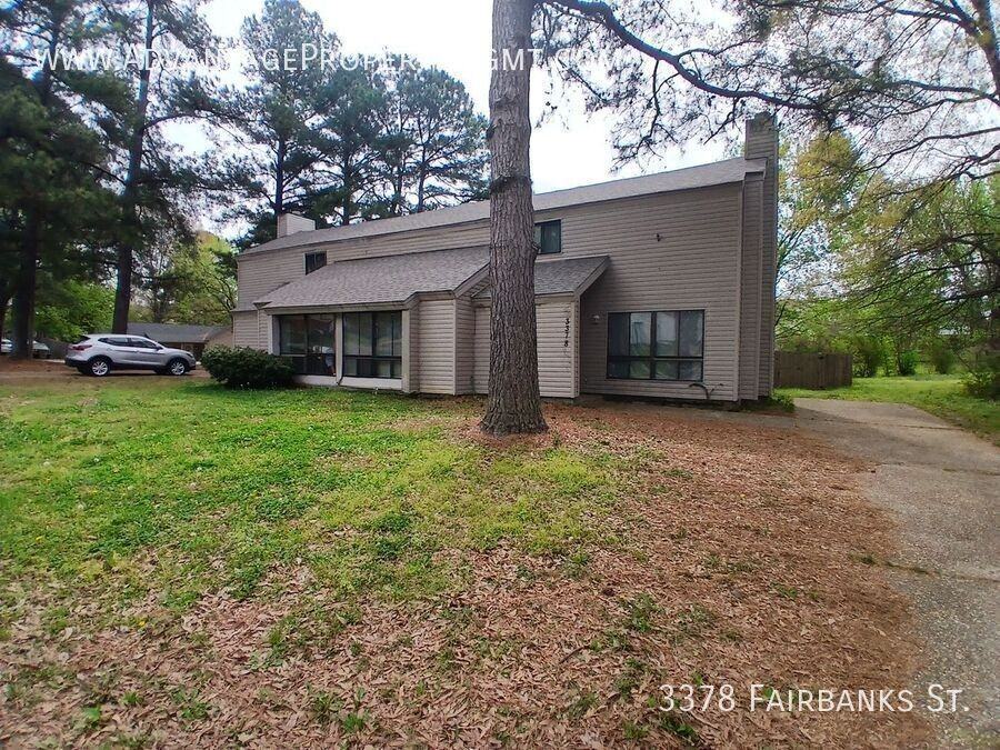 3378 Fairbanks St - Photo 3 of 19