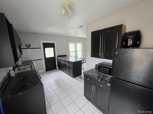 5124 UPPER Williamson Street - Photo 5 of 11