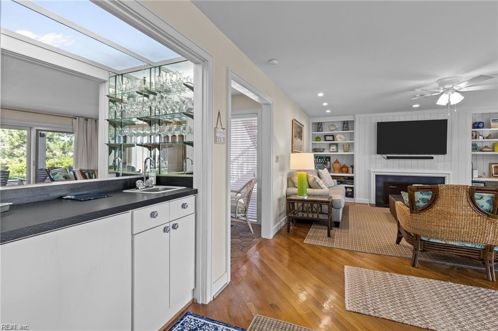 6506 Ocean Front Ave #A - Photo 3 of 23